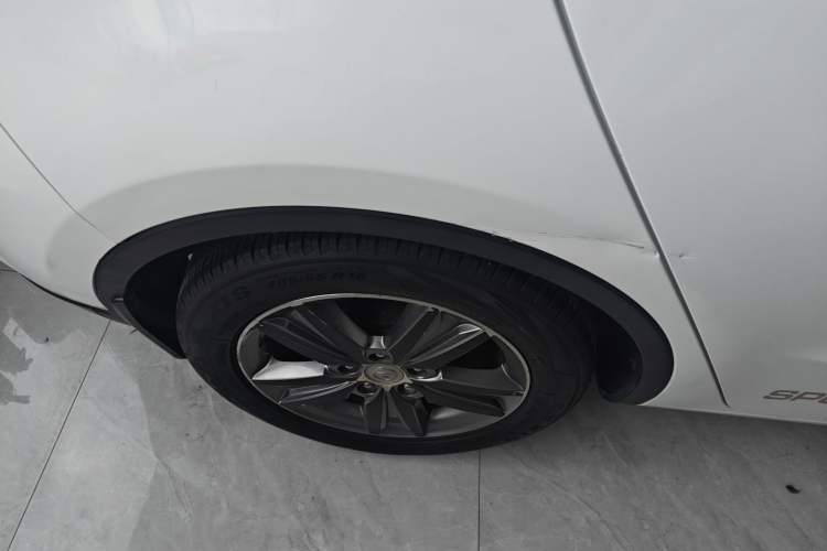 Used Changan Eado 2015 1.6L Automatic Junku Model China IV Standard
