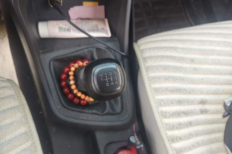 Used Wuling Hongguang V 2021 1.5L Jingqu Version LAR Gear Lever