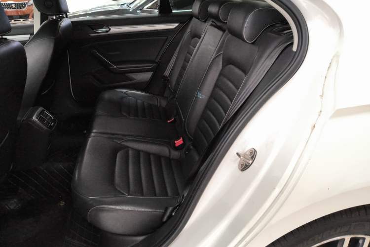 Used Volkswagen Lamando 2019 280TSI DSG Comfort Edition China V Standard Left Rear Seat