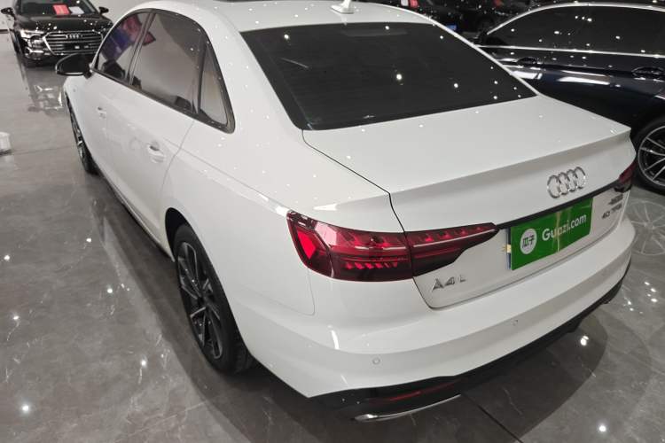 Used Audi A4L 2023 40 TFSI Luxury Dynamic Model
