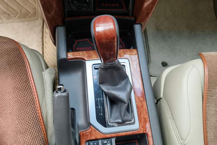 Used Toyota Prado 2014 2.7L Middle East Version Parallel Import