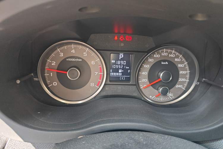 Used Subaru Forester 2016 2.0i Fashion Navigation Edition Odometer Close Up