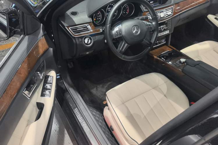 Used Mercedes-Benz E-Class 2015 E 320 L 4MATIC