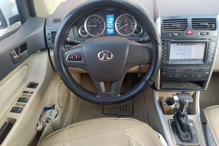 Used BAIC E Series 2012 Hatchback 1.5L Automatic Leshang Version