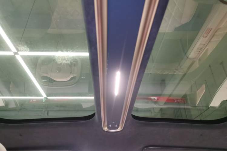 Used Nio ET9 2025 100kWh Signature Edition
