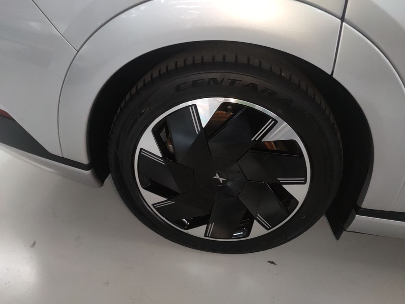 XPeng X9 2024 640 All-Wheel Drive High-Performance Max — снимка 11