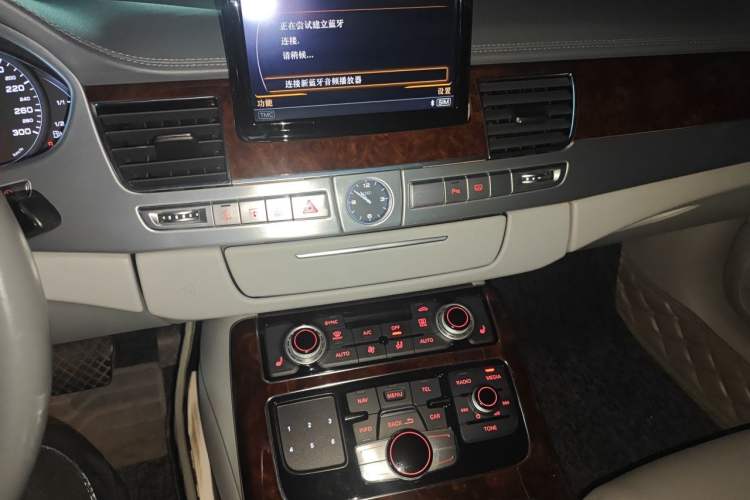 Used Audi A8 2013 A8L 45 TFSI quattro Comfort model