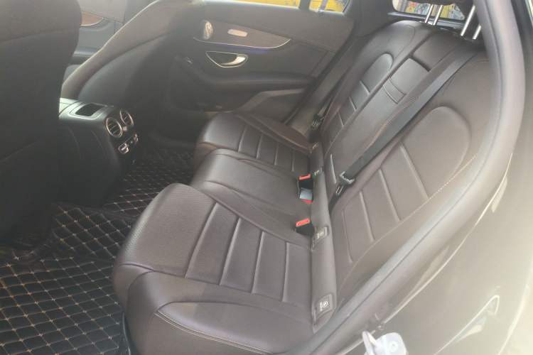 Used Mercedes-Benz GLC 2020 GLC 300 L 4MATIC Luxury Model Left Rear Seat