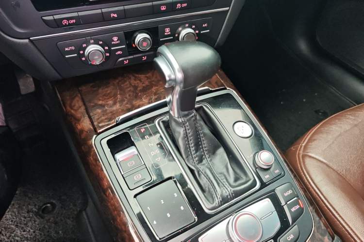 Used Audi A6L 2015 TFSI Millionth Anniversary Intelligent Model Gear Lever