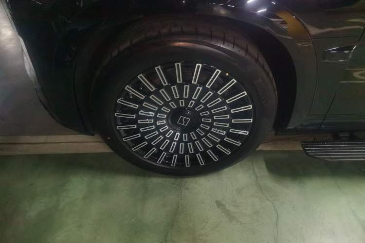 Used Zeekr 9X 2025 Ultra Edition Left Front Wheel Hub