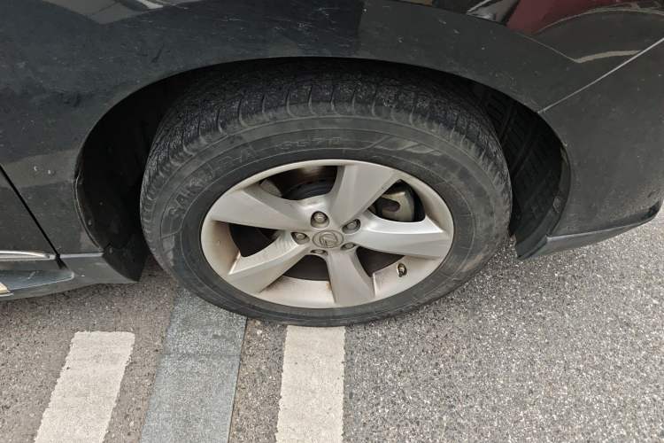 Used Lexus RX Classic 2013 270 Elite Edition Right Front Wheel Hub