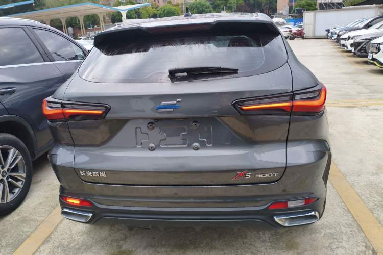 Used CHANGAN OSHAN X5 2021 1.5T DCT Prestige Edition Rear