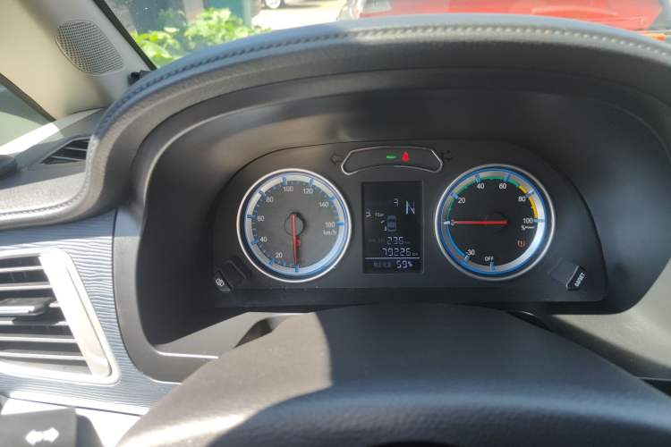 Used FORTHING Lingzhi M5 2022 Standard Version Base Model 7 Seats
