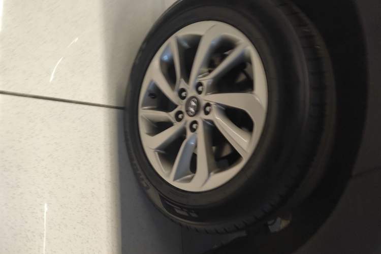 Used Hyundai Tucson 2015 1.6T Dual-Clutch Two-Wheel-Drive Smart Model
