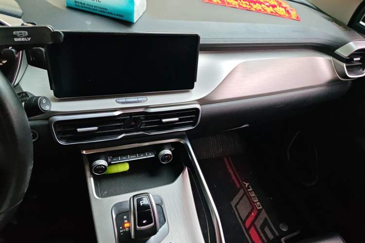 Used Geely Auto Coolray 2019 260T DCT Knight China VI Standard Audio And AC Panel