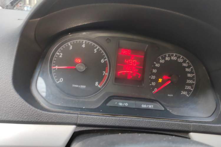 Used Volkswagen Jetta 2013 1.6L Manual Comfort Model