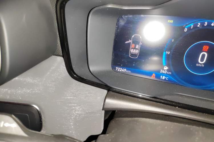 Used Lynk & Co 03 2018 1.5TD DCT Version China V Standard Odometer Close Up