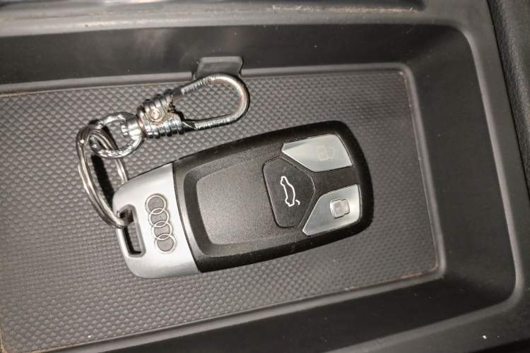 Used Audi Q5L 2018 40 TFSI Prestige Edition China VI Emission Standard