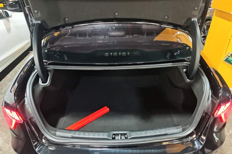 Used Lynk & Co 03 2022 2.0TD DCT GenioPlus
