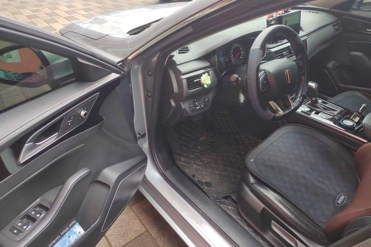 Used Hongqi H5 2019 30TD Dynamic Edition