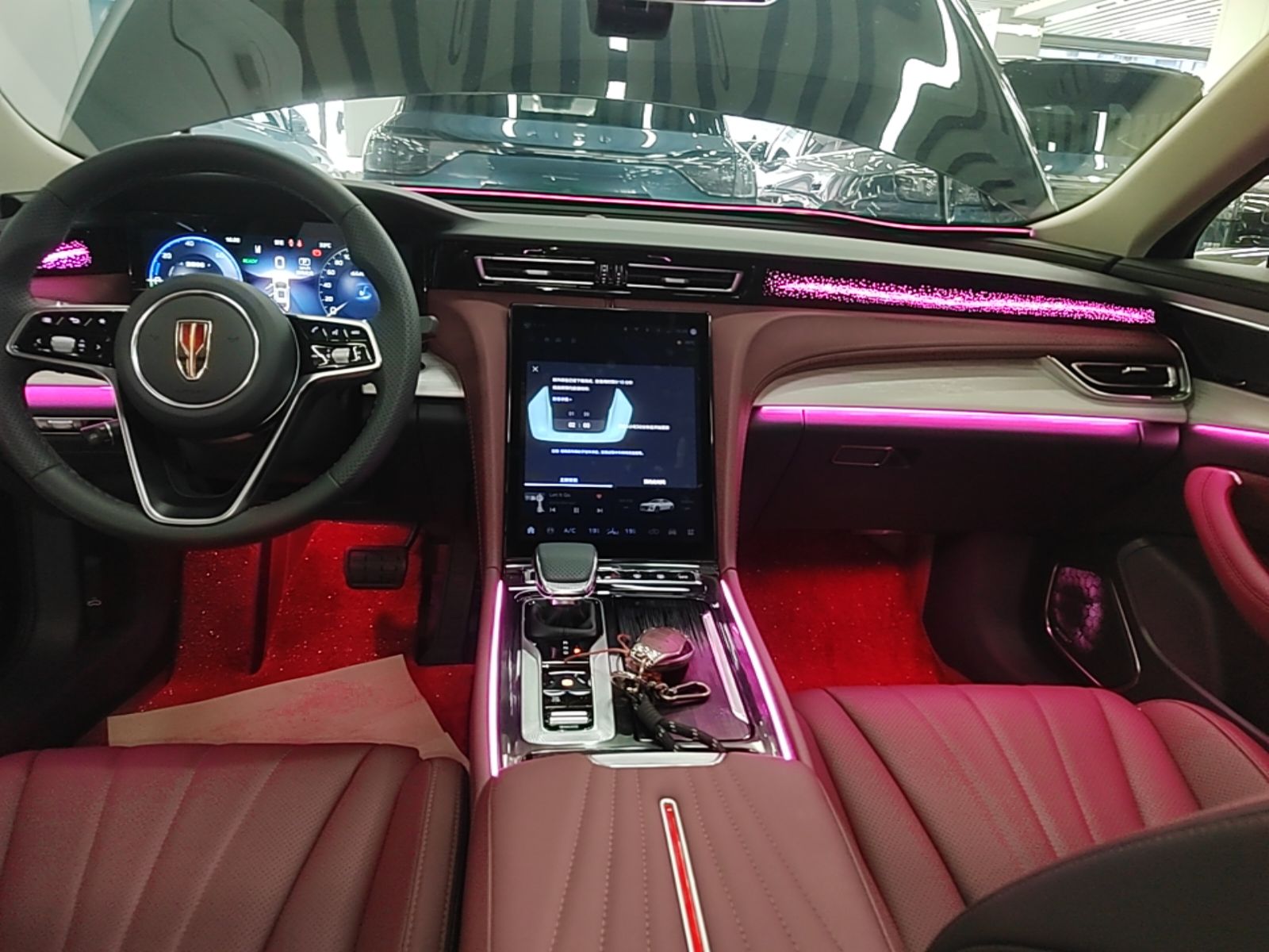 Hongqi H5 PHEV 2025 170 Super Hybrid Version — снимка 15