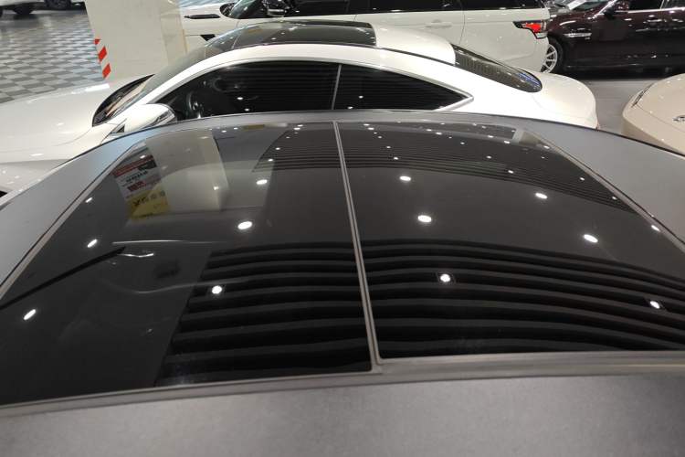 Used Cadillac CT5 2022 28T Luxury Edition Roof