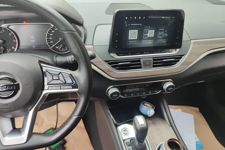 Used Nissan Teana 2021 2.0L XL Upper AD1 Smart Drive & Navigation Edition Audio And AC Panel