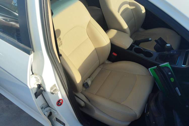 Used Geely Auto Emgrand 2018 1.5L Manual Luxury Model