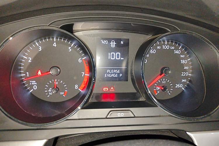 Used Volkswagen Lamando 2017 230TSI DSG Fashion Edition
