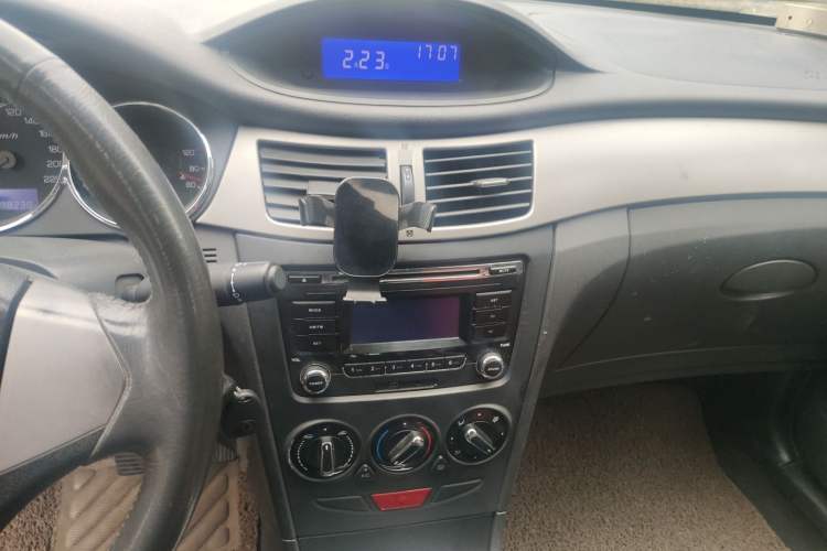 Used Dongfeng Aeolus H30 2012 CROSS 1.6L Manual Luxury Model