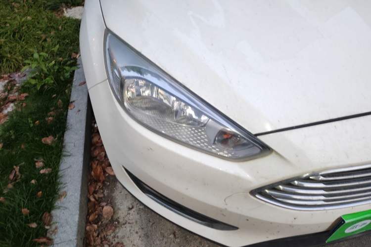 Used Ford Focus 2015 Sedan 1.6L Automatic Trend Model