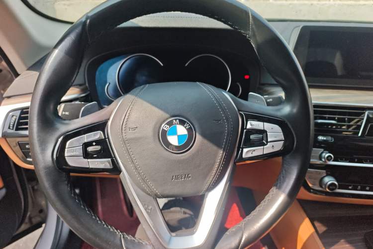 Used BMW 5 Series 2018 Revised Version 530Li Leading Edition Luxury Package
