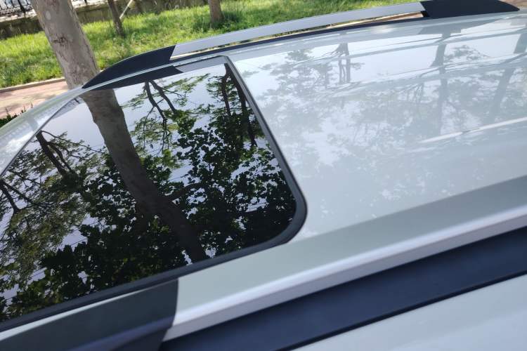 Used Chevrolet Trax 2016 1.4T Automatic Two-Wheel Drive Comfort Version with Sunroof