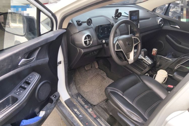 Used BYD Yuan New Energy 2019 EV535 Smart Connect Trendsetting Model