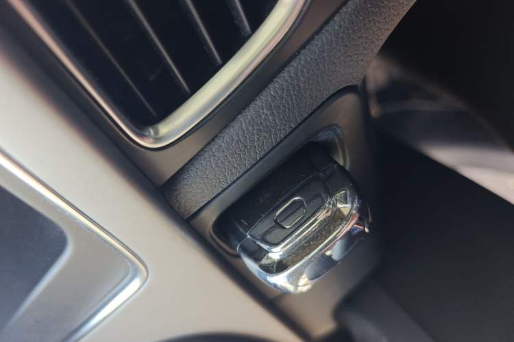 Used Audi A4L 2015 35 TFSI Automatic Comfort Model