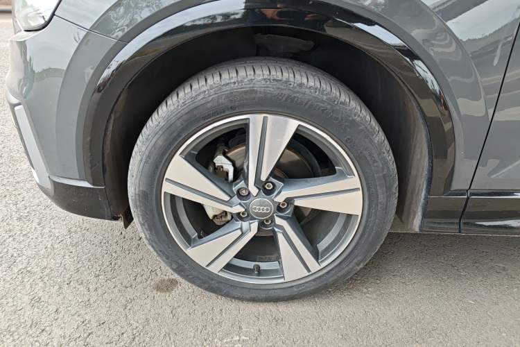 Used Audi Q2L 2021 35 TFSI Fashion Dynamic Model