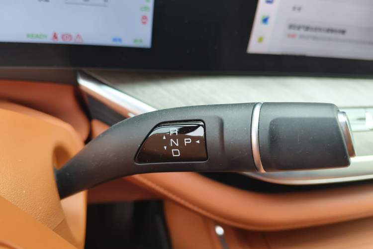 Used Wey Lanshan 2023 Four-Wheel Drive Ultra-Long Range Version Gear Lever