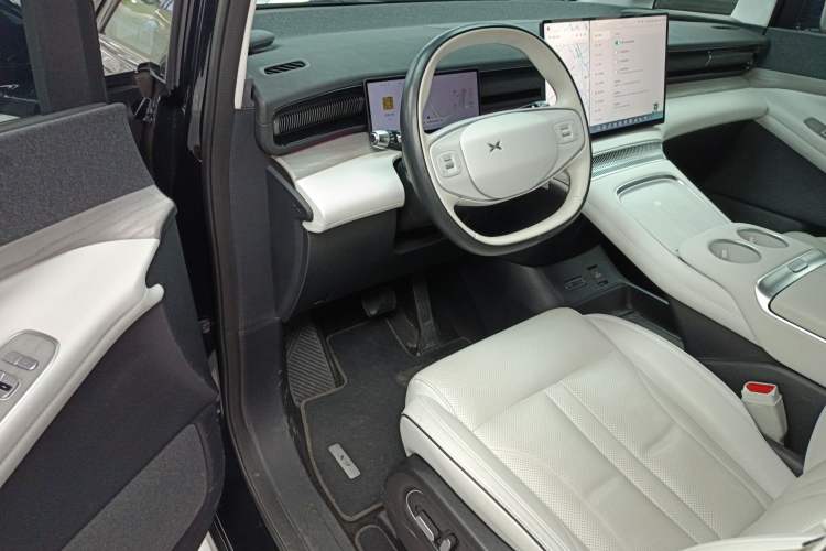 Used XPeng X9 2024 702 Ultra-Long Range Max