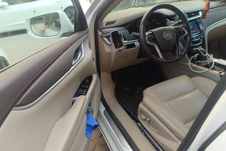 Used Cadillac XTS 2015 28T Comfort Model Driver Seat