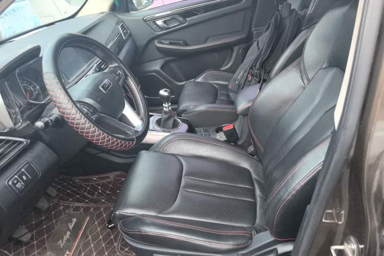 Used Zotye Domy X5 2017 Upgraded Model 1.5T Manual Luxury Edition
