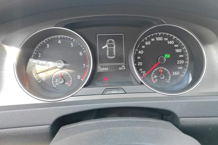 Used Volkswagen Golf 2015 1.4TSI Automatic Luxury Model