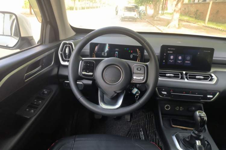 Used Great Wall King Kong Poer 2022 2.0T Manual Gasoline Two-Wheel-Drive Elite Version with Long Bed – GW4C20B