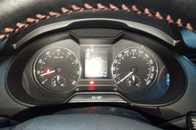 Used Skoda Octavia 2017 Classic Model 1.6L Manual Standard Edition