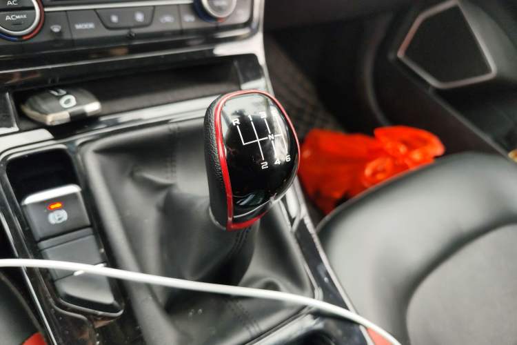 Used Geely Auto Emgrand GS 2020 1.4T Manual Ya
