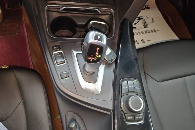 Used BMW 3 Series 2017 320Li Fashion Model
