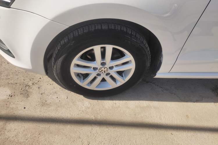 Used Volkswagen Polo 2018 1.5L Automatic Advanced Driving Model Exterior 4