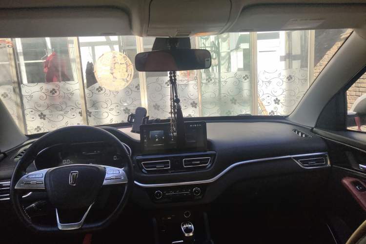 Used Bestune T33 2019 1.6L Manual Luxury Edition China VI