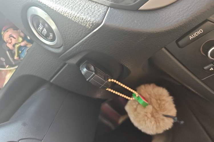 Used BMW X1 2013 sDrive18i Fashion Model
