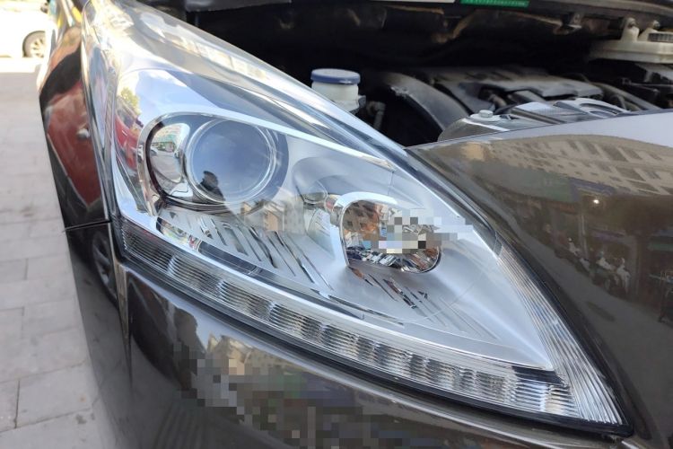 Used Peugeot 3008 2016 1.6THP Automatic Classic Edition Right Front Headlight