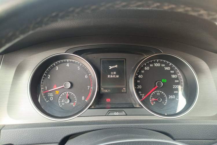 Used Volkswagen Golf 2014 1.4TSI Automatic Luxury Model